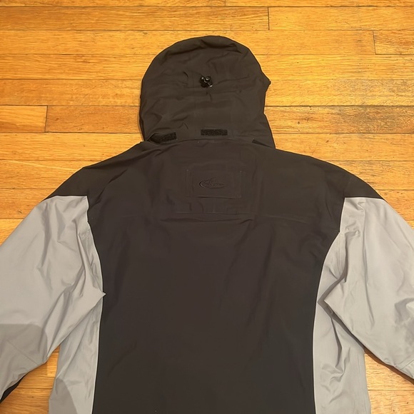 Team Realtree Paclite Gore-Tex Jacket in Black & Grey, size Large - Picture 12 of 14